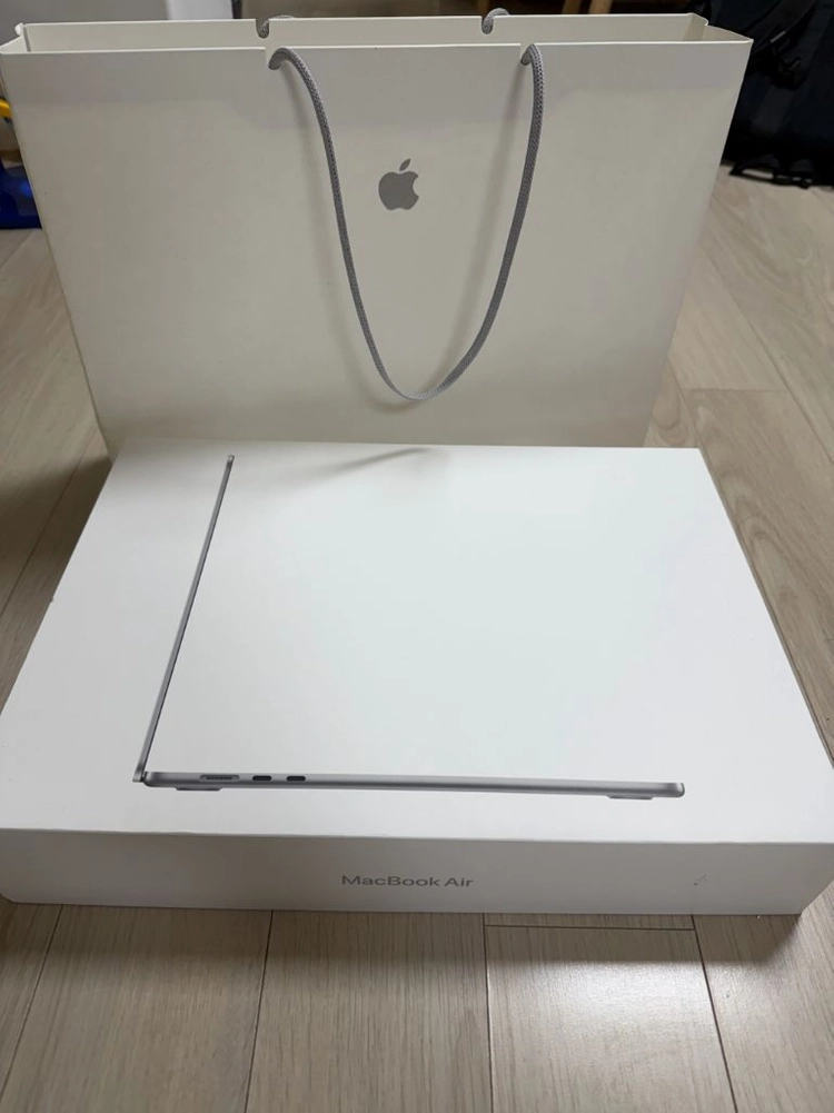 맥북에어 m2 15인치 스페이스그레이 8gb/512gb 풀박 이미지