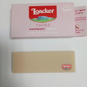 허윤진 섀도) 에뛰드 로아커 라즈베리요거트 이미지