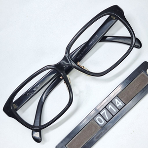 NO.561 안경테 안경 56mm 일본제 일제 뿔테 고급 일본 빈티지 빅사이즈 레트로 클래식 아이웨어 Y2K 복고 이미지
