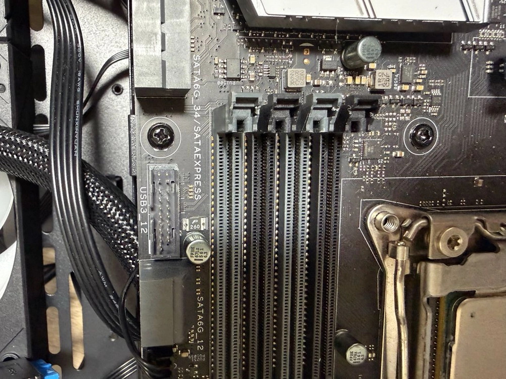 asus x99 aii 메인보드 e5 2620v3, ram 8gb 이미지