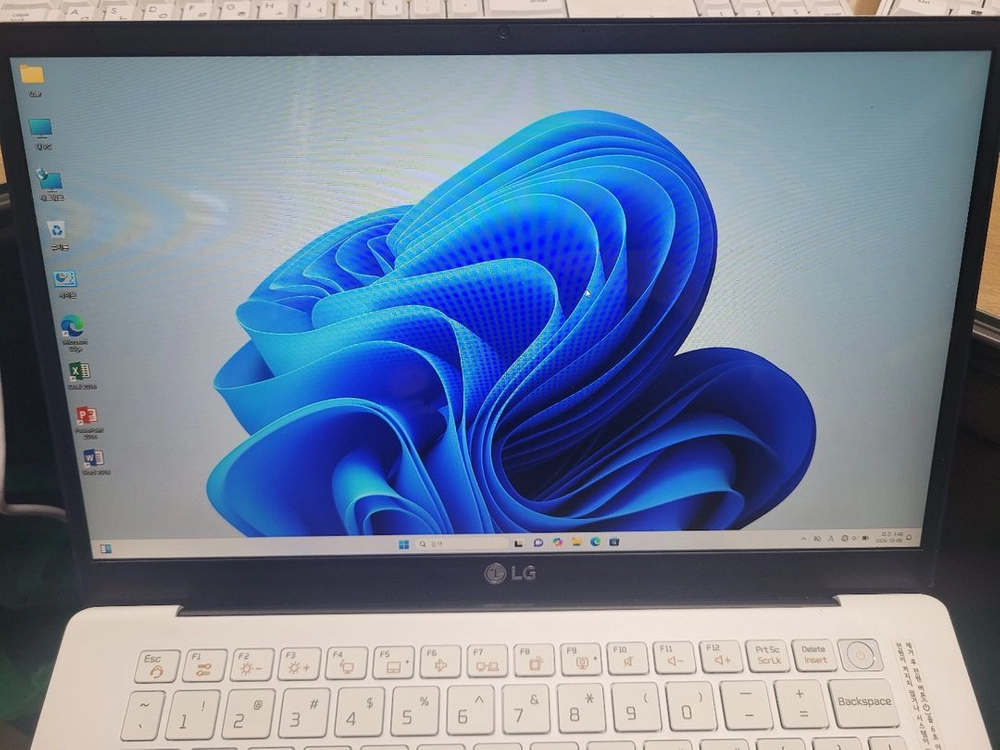 LG 14인치 20년도 그램 노트북 팝니다. 14Z90N-VP50ML 이미지