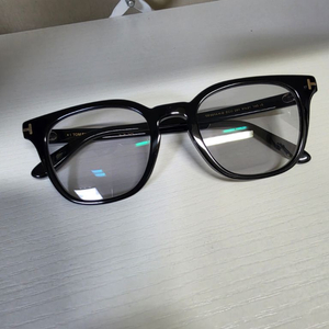 톰포드 안경 TF6014-K-B ECO 001 이미지