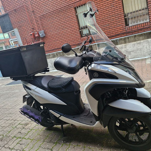 트리시티S 125cc 2020년 팝니다 이미지
