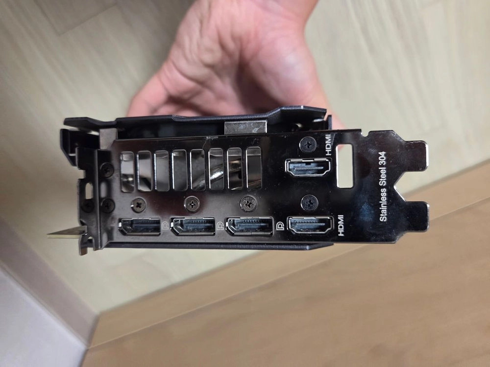 ASUS TUF RTX 3080 GAMING OC 10G 이미지