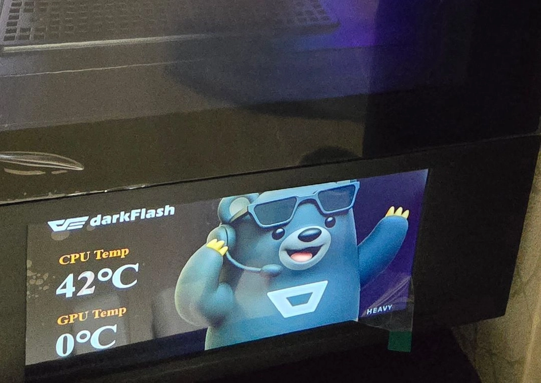 9800X3D 뱅가드5080 2TB 32GB 본체 판매합니다. 이미지