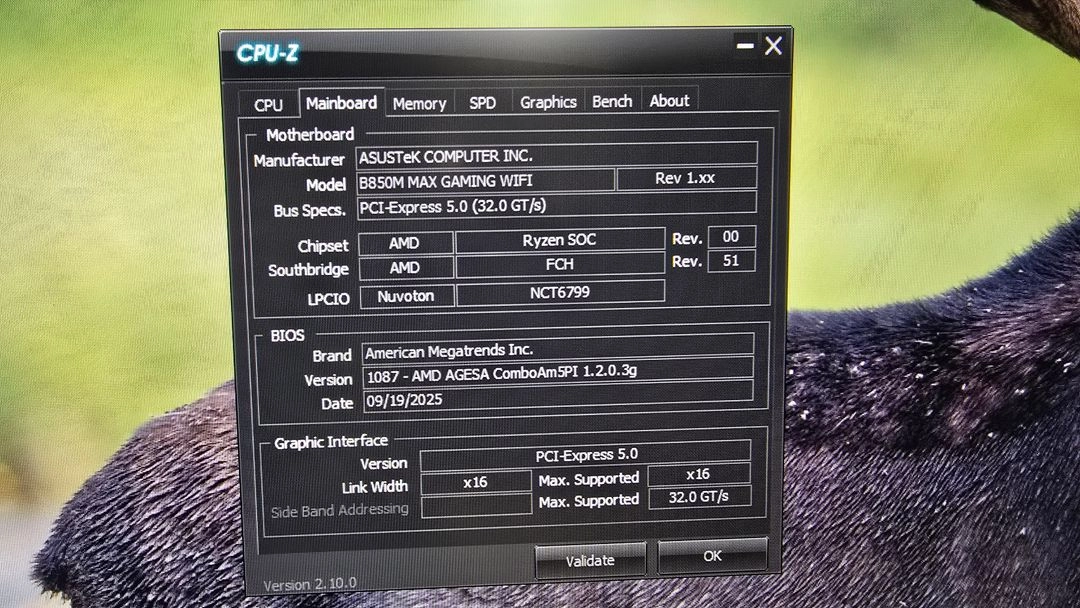 9800X3D 뱅가드5080 2TB 32GB 본체 판매합니다. 이미지