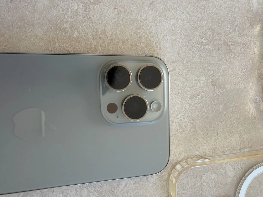 애플 아이폰 16프로맥스 256GB 실버 맥세이프 케이스 포함 iPhone 16 Pro Max 256G 이미지