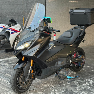 야마하 TMAX 560 / 2023년식 7만km / 경정비, 올수리 완료 차량 판매합니다. 이미지