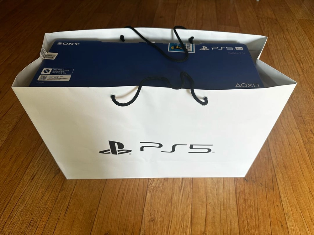 소니 PS5 Pro 2tb 신공정 미개봉 CFI-7122 - 안심되는 중고거래