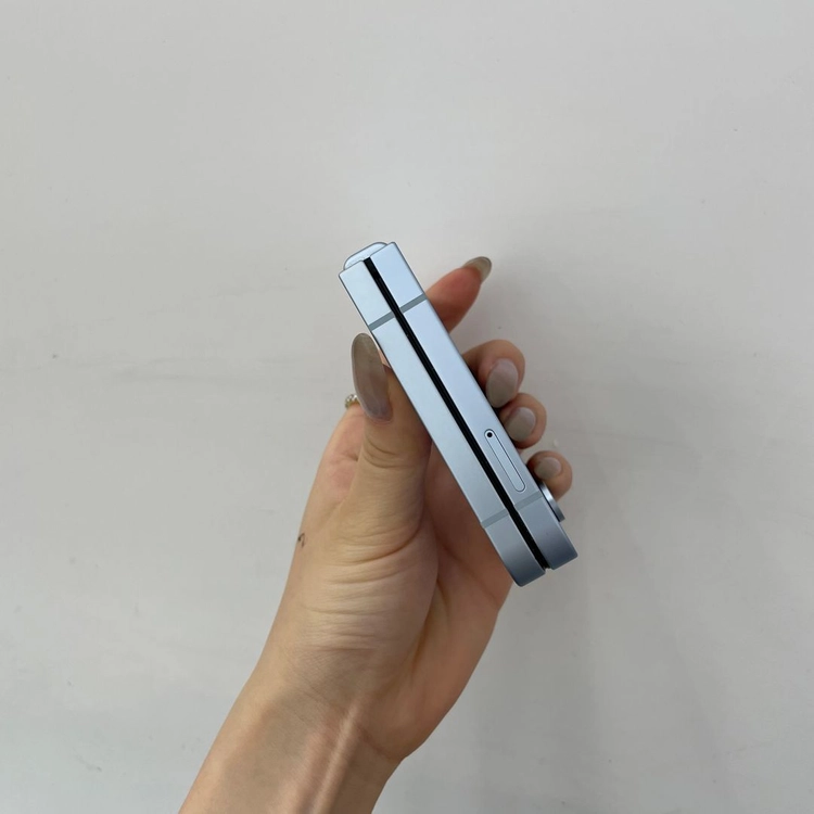 갤럭시Z플립6 스카이블루 256GB 502118 울산중고폰 이미지