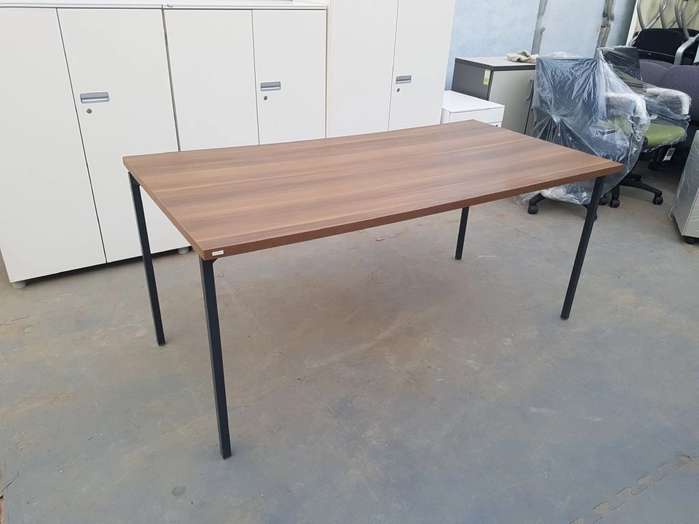 Desker 1600책상,테이블 이미지