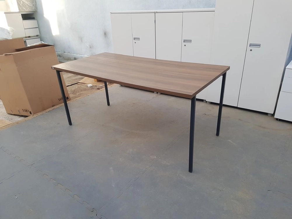 Desker 1600책상,테이블 이미지