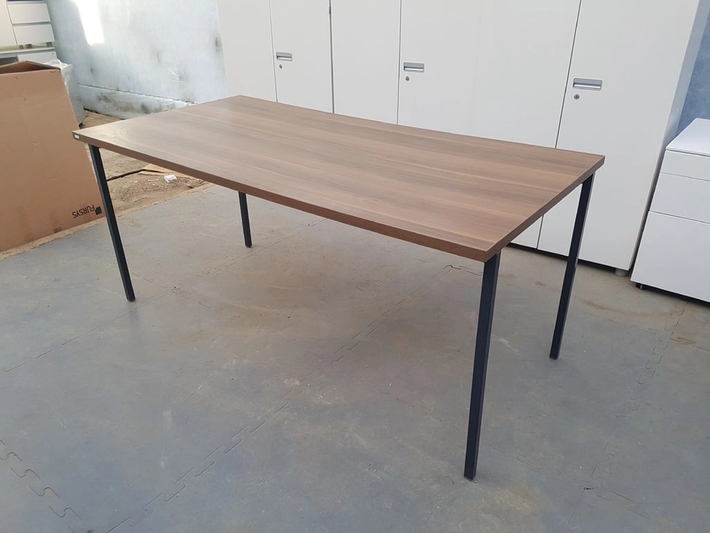 Desker 1600책상,테이블 이미지