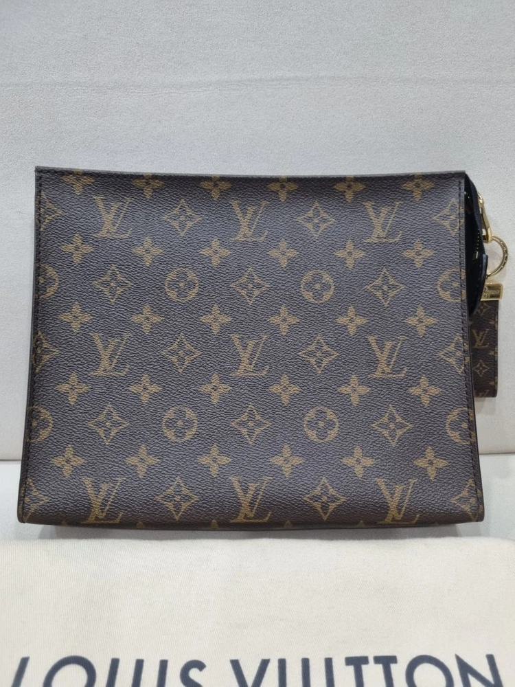 루이비통(Louis Vuitton) 포쉐 토일렛 NM 모노그램 클러치백 이미지