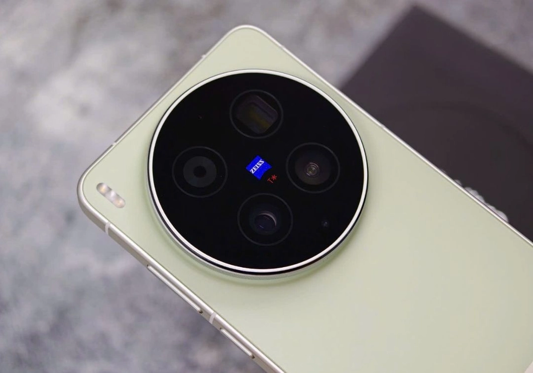 vivo x300 ultra 16/512 내수 상태초s급 이미지