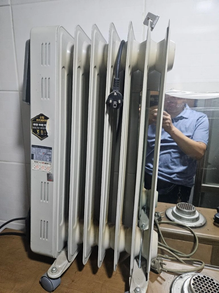 신일 라디에이터 7핀 히터난로 열풍기 온풍기 전기난로 이미지