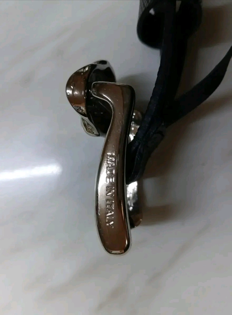 [정품 파격가 남성용] 필립플레인 벨트 80사이즈 발망 아미리 디스퀘어드2 크롬하츠 에디하디 할리데이비슨 바이커 이미지