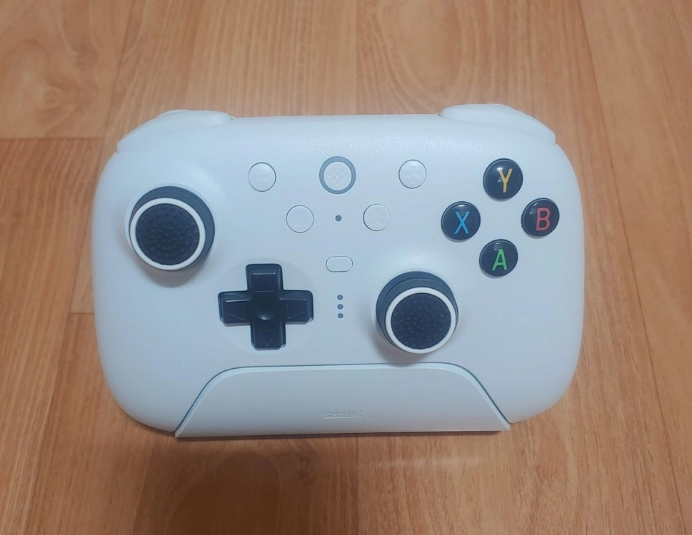 8bitdo ultimate2 판매합니다. - 안심되는 중고거래