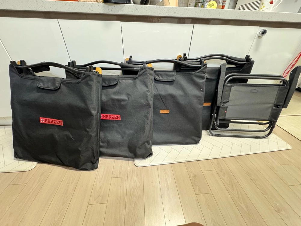캠핑용 접이식 의자 에르젠 폴딩의자 이미지