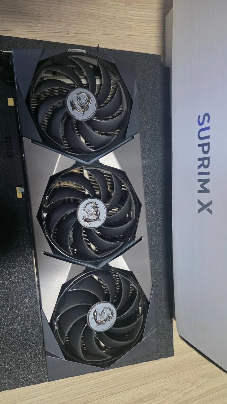 RTX 3080 MSI SUPRIM X 10기가 이미지