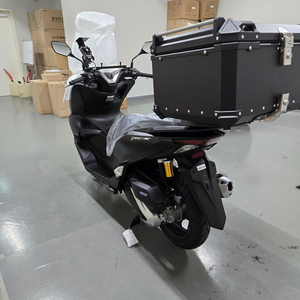 혼다 PCX125 배달용 스쿠터 오토바이 이미지