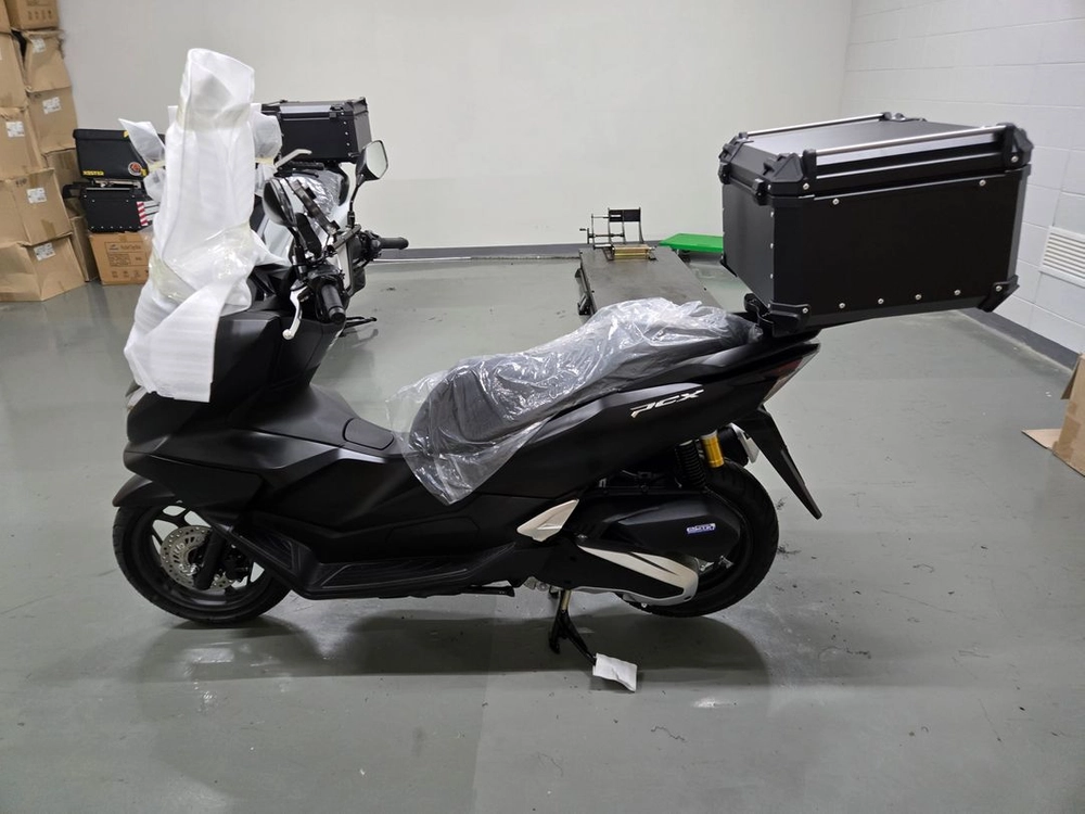 혼다 PCX125 배달용 스쿠터 오토바이 이미지