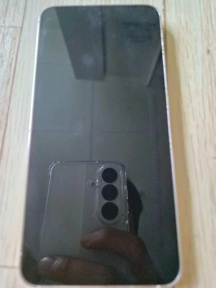 갤럭시 S23 화이트 256GB S급 공기계 상태 매우 좋음 이미지