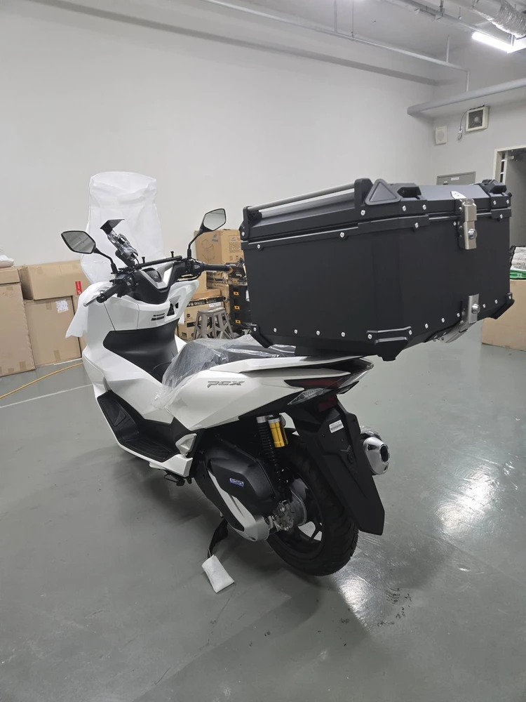 혼다 PCX125 배달 오토바이 스쿠터 이미지