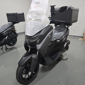 야마하 NMAX125 배달용 스쿠터 오토바이 이미지
