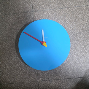 뉴게이트 글로우 아쿠아 벽시계 이미지