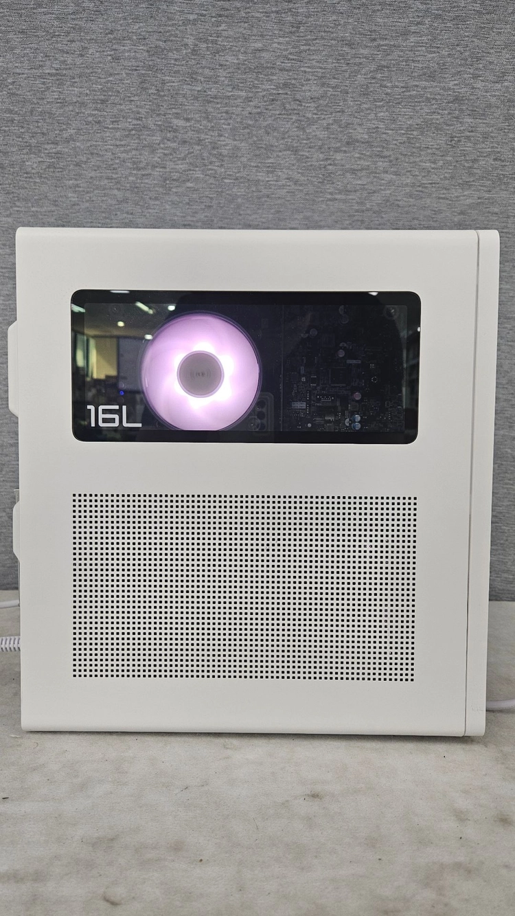 HP 오멘 16L 스노우 화이트 (Ultra 5 225F / RTX 5060 / 32G / 512G / Win11) 이미지