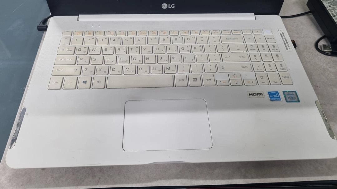 엘지 노트북 i5-6300 15u56 이미지