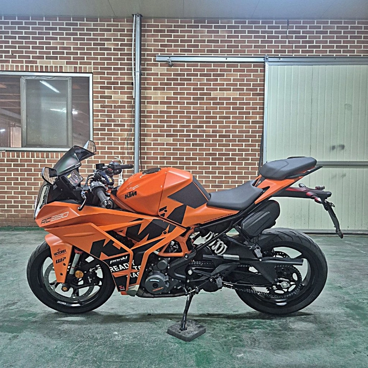 KTM RC390 23년식 4천KM 입문용 판매합니다 이미지