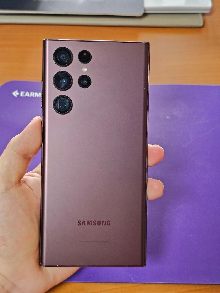 갤럭시 S22 울트라 512기가 버건디 이미지