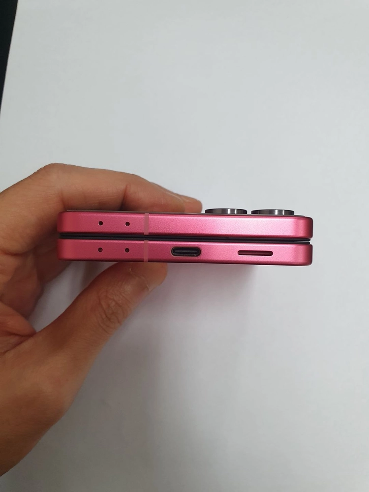 .갤럭시Z플립7 256GB 코랄레드 무잔상 KT 특S급 기능정상 중고폰 217371 이미지