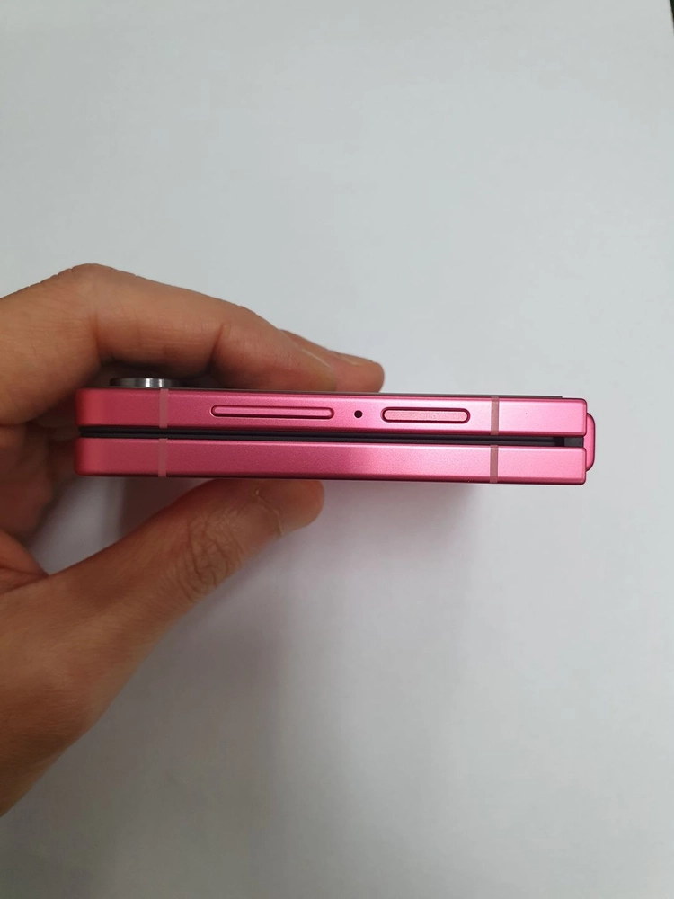 .갤럭시Z플립7 256GB 코랄레드 무잔상 KT 특S급 기능정상 중고폰 217371 이미지