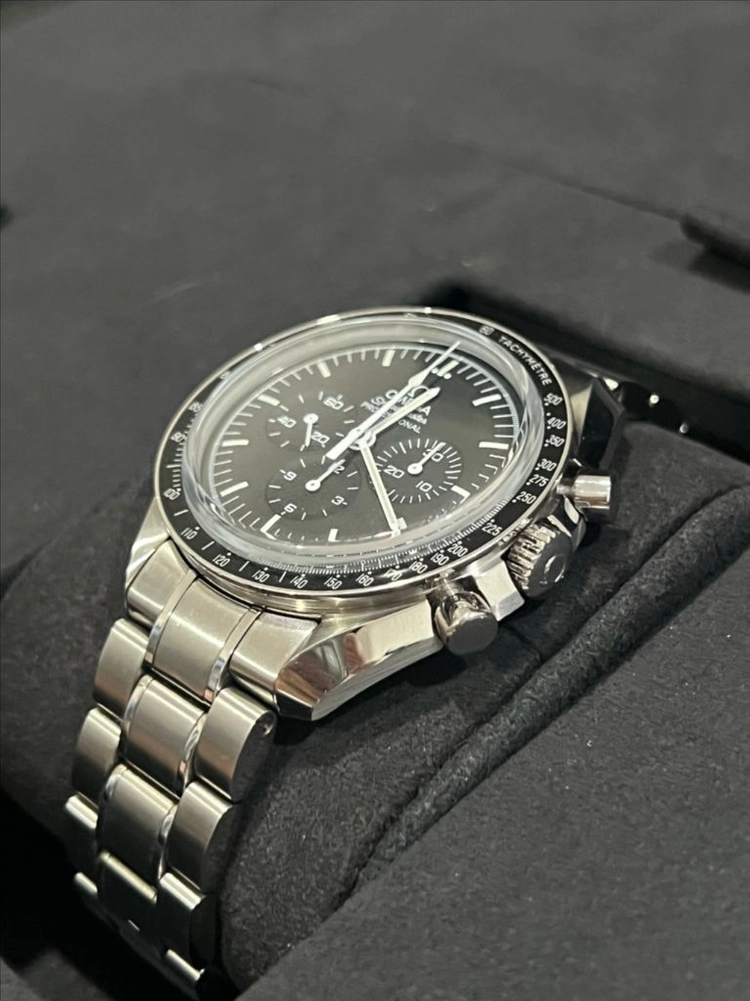 오메가 스피드마스터 문워치 프로페셔널 42mm 사파이어 샌드위치 이미지