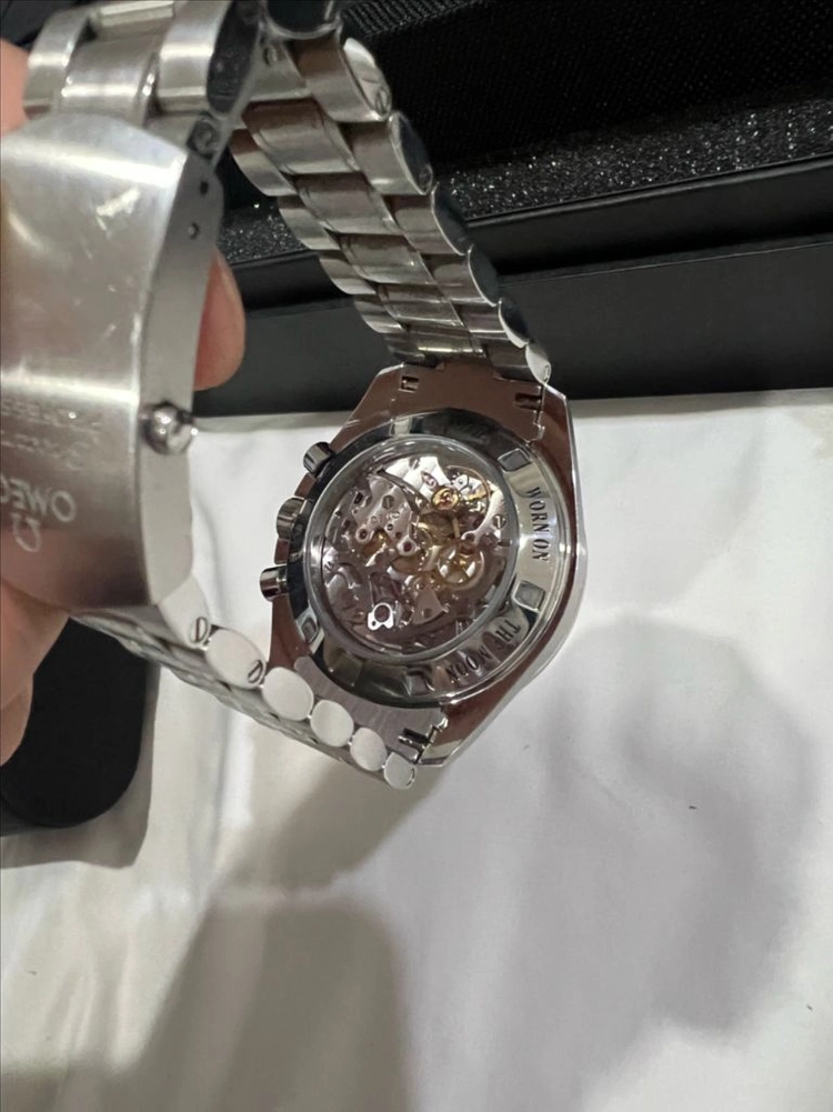 오메가 스피드마스터 문워치 프로페셔널 42mm 사파이어 샌드위치 이미지