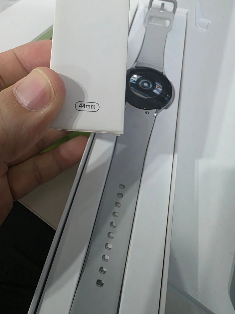 갤럭시 워치4 44mm 이미지