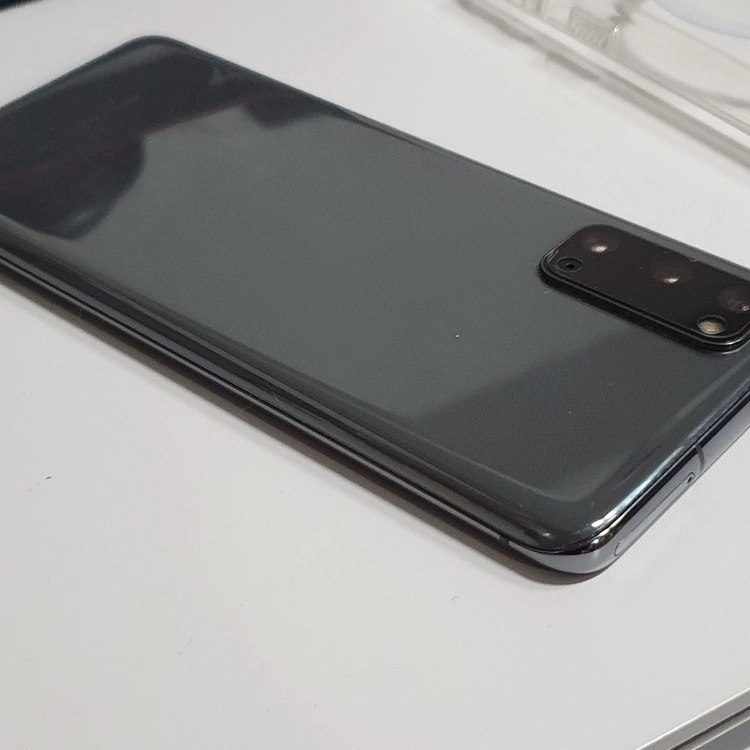 삼성갤럭시S20 5G 128기가 깔끔블랙 단품 컨디션A급 이미지