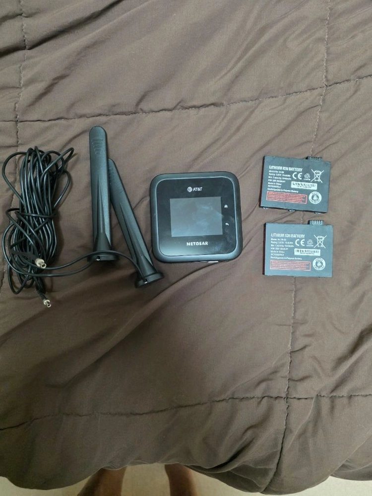 netgear m6 pro MR6500 유심공유기 팝니다 이미지