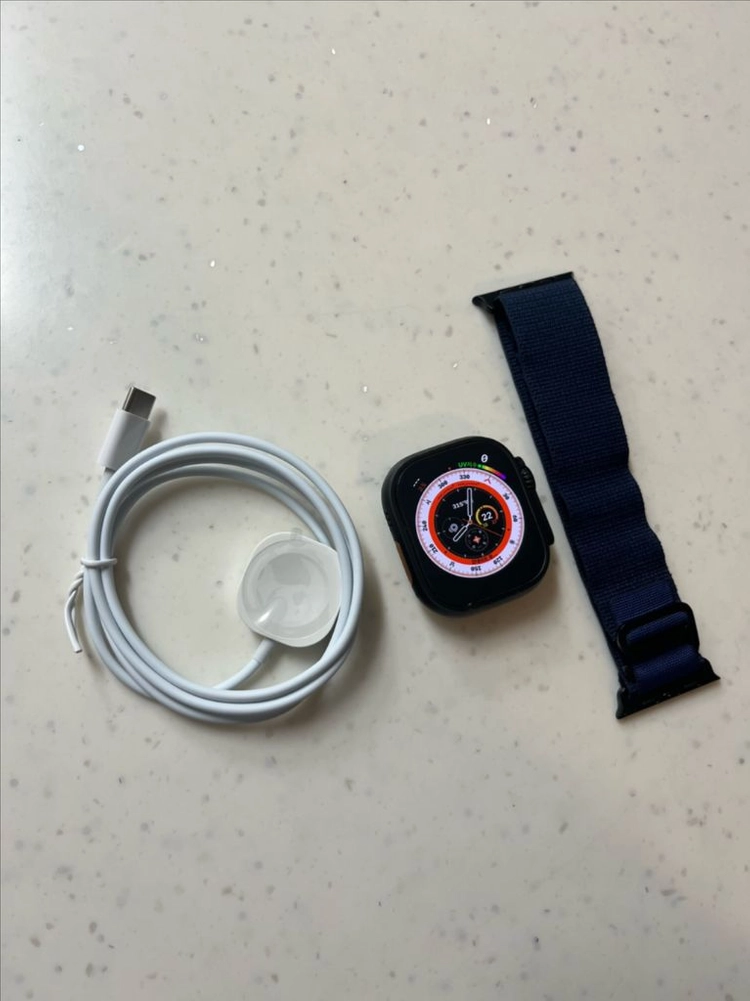 애플워치 울트라3 블랙 49mm S급 - 안심되는 중고거래