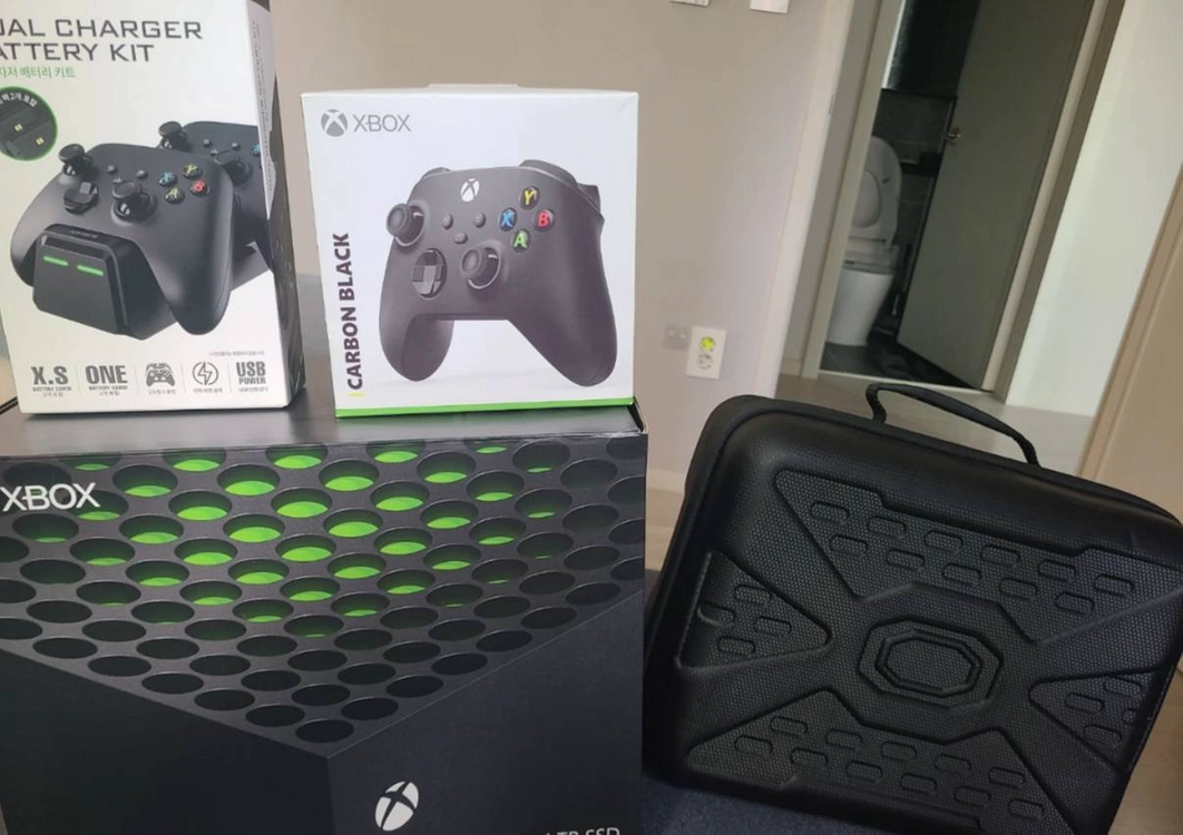 Xbox Series X 1TB SSD 풀박스 - 안심되는 중고거래