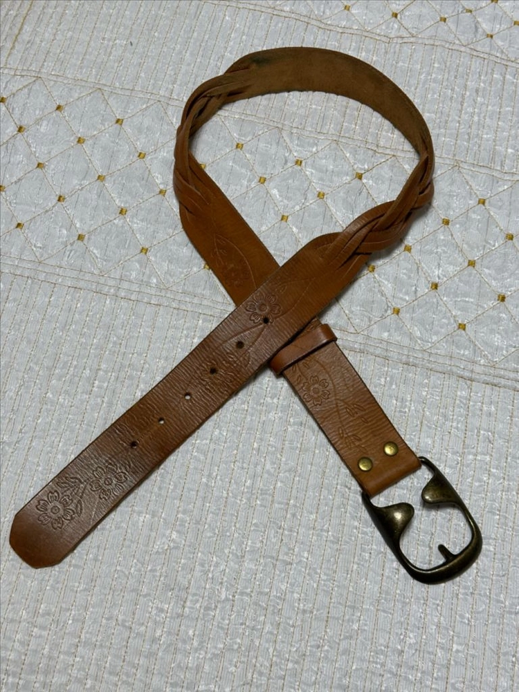 빈티지 래치기 엠보싱 가죽 벨트(빈티지 스타일) 이미지