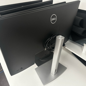 DELL 모니터 P2723QE / U2720Q / U2414HB / P2417H 이미지