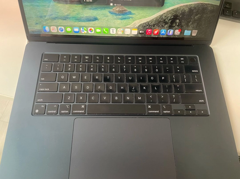맥북 에어 15인치 m2 램16gb 용량256gb 미드나이트 이미지