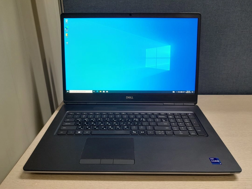 Dell Precision 7760 판매 합니다. - 안심되는 중고거래