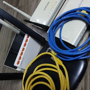 KT 기가 Wifi 외 ipTIME 유무선 공유기와 UNiCORN 사진꺼 전부 이미지