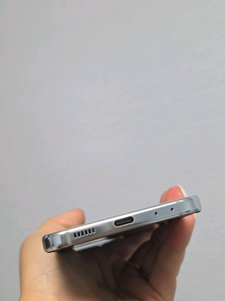 갤럭시Z플립5 256g 무잔상S급 서울플립5 부산플립5 강원플립5 인천플립5 대구플립5 일산플립5 파주플립5 이미지