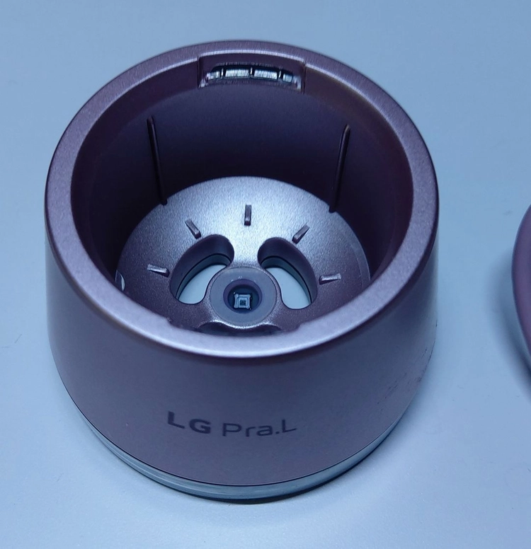 LG 프라엘 1세대 정품 충전 거치대 + 어댑터 + 케이블 세트 판매합니다 (본체 없음) 이미지